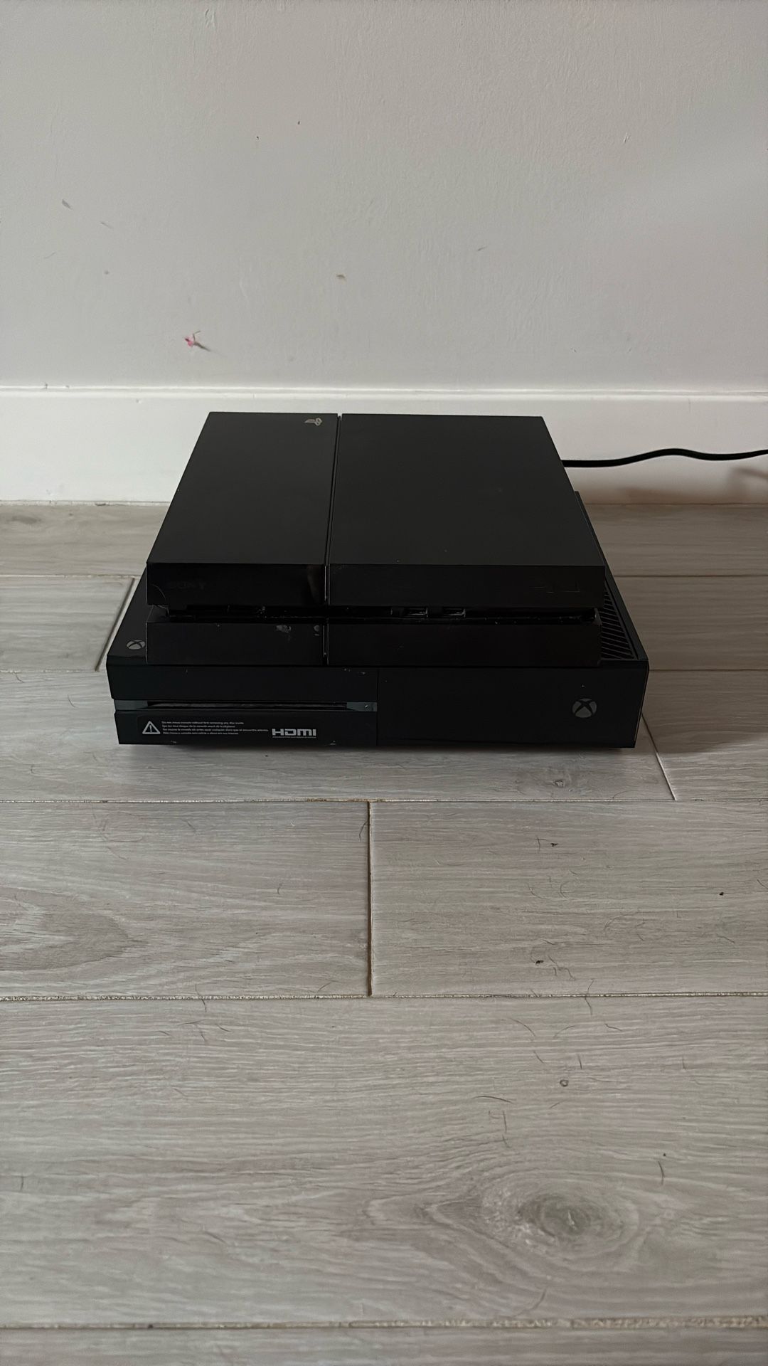 PS4 And Xbox One Consoles