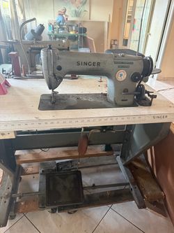 Singer Industrial Sewing Machine with Table