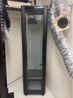 STRONG FS series server cabinet