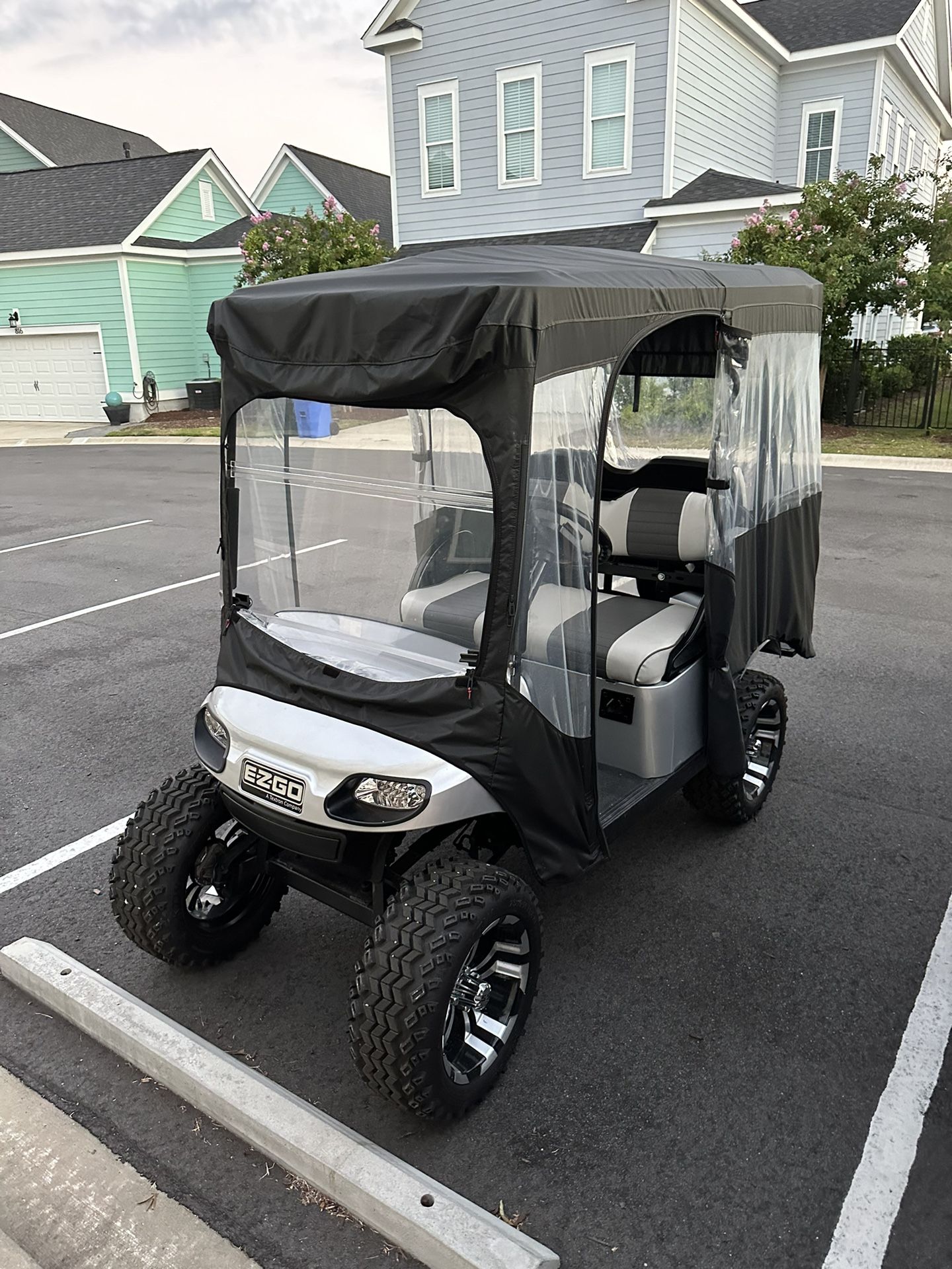 2018 EZGO Golf Cart