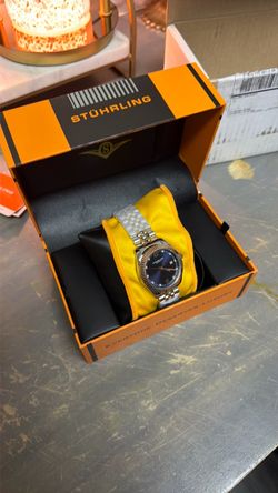 Stührling watch