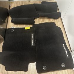 Toyota Tacoma Carpet Floor Mats OEM