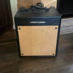 Ibanez Troubadour Acoustic Guitar Amplifier 