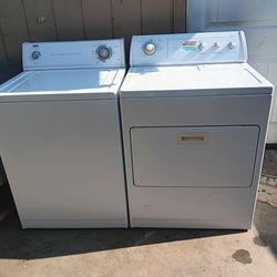 Lavadora y Secadora de gas marca Whirlpool