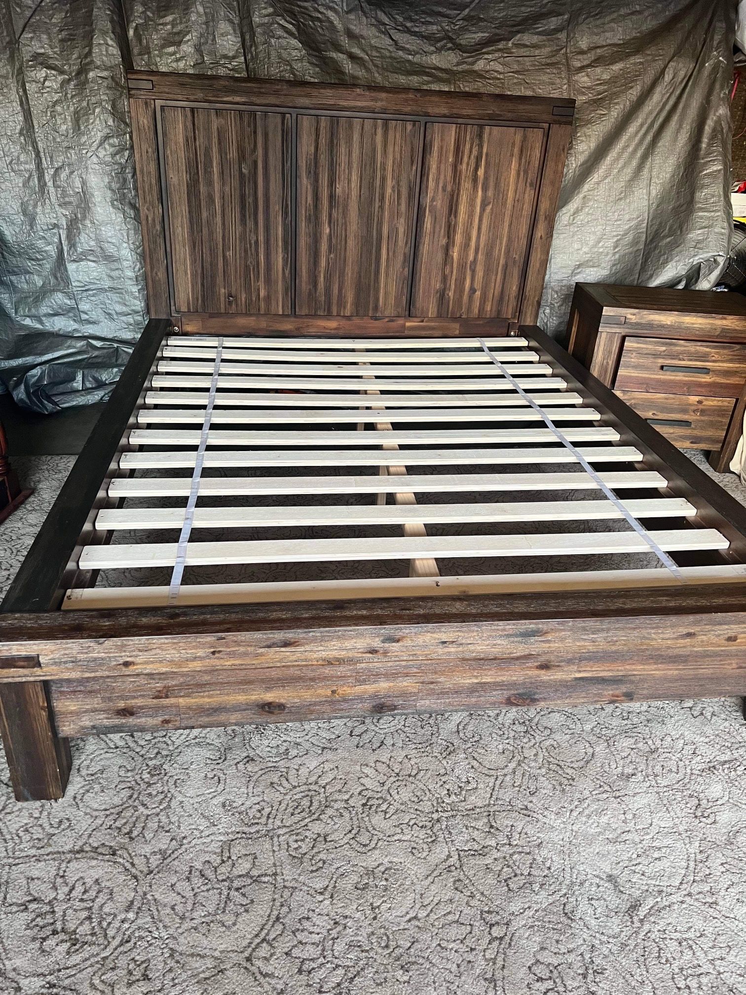 Queen Bedroom set