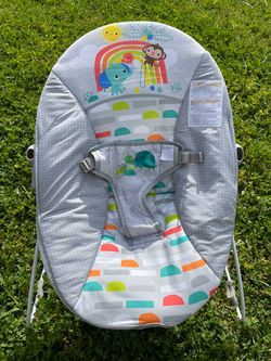 Bright Starts Infant Baby Bouncer Seat Lightweight Portable
