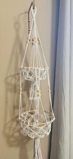 Macrame Wall Planter! 