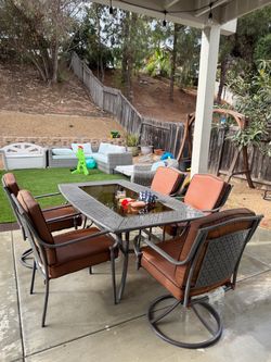 5-Piece Patio Dining Set + 5 Chairs
