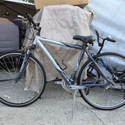 🔥🔥Trek 7200 Multitrack Hybrid Bike (51cm)