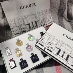 Chanel Perfume Sample 12-piece Set