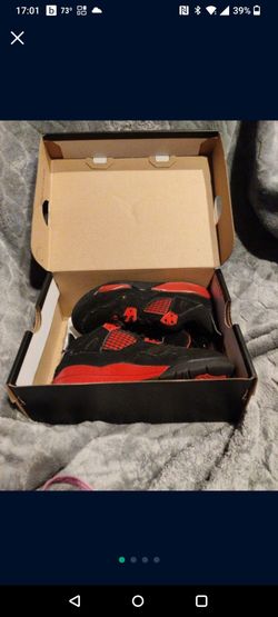 Kids shoes size 12c