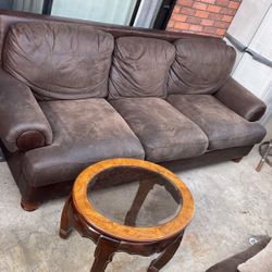 Full Set Of Couches, Table 