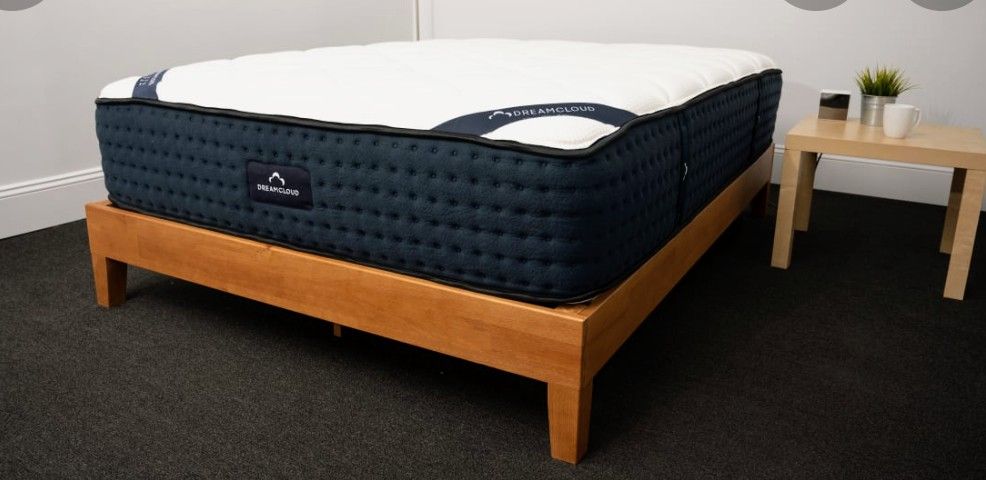 Dreamcloud Twin Mattress 