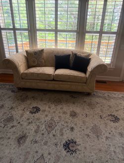 Loveseat Indian Trail area