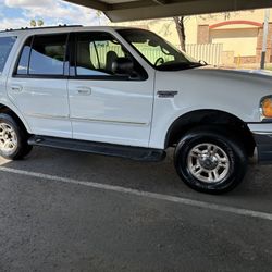 2001 Ford Expedition