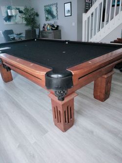 Pool table