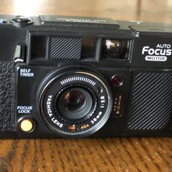 Vintage Yashica Auto Focus 38mm 1:2.8 Lens