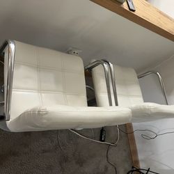 2 Chairs