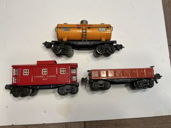 LIONEL train prewar car set of 3. Caboose 2657,Shell tnkr, 2654,Gondola 2652. O/27