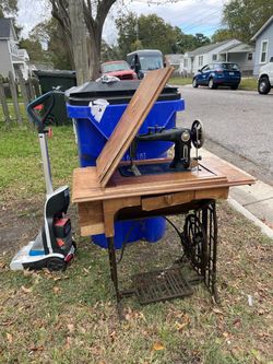 Vintage Sewing Machine