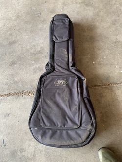 Levy’s guitar bag
