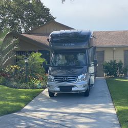 2019 TIFFIN Wayfarer