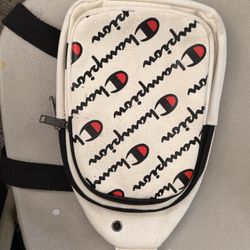 Champions Cross Body Bagg
