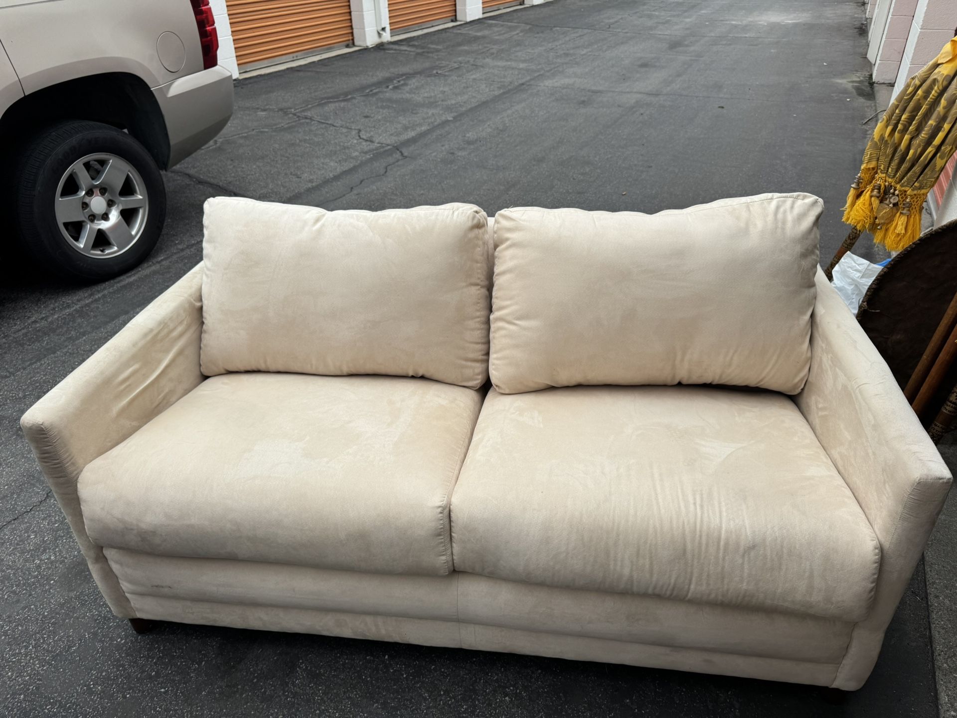 Jennifer Convertible Full Sleeper Sofa
