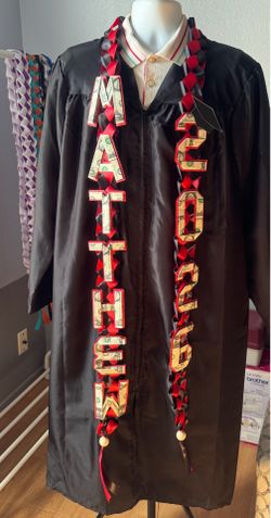 2026 Graduation Leis