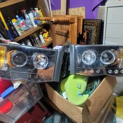 Ram 1500 Headlights