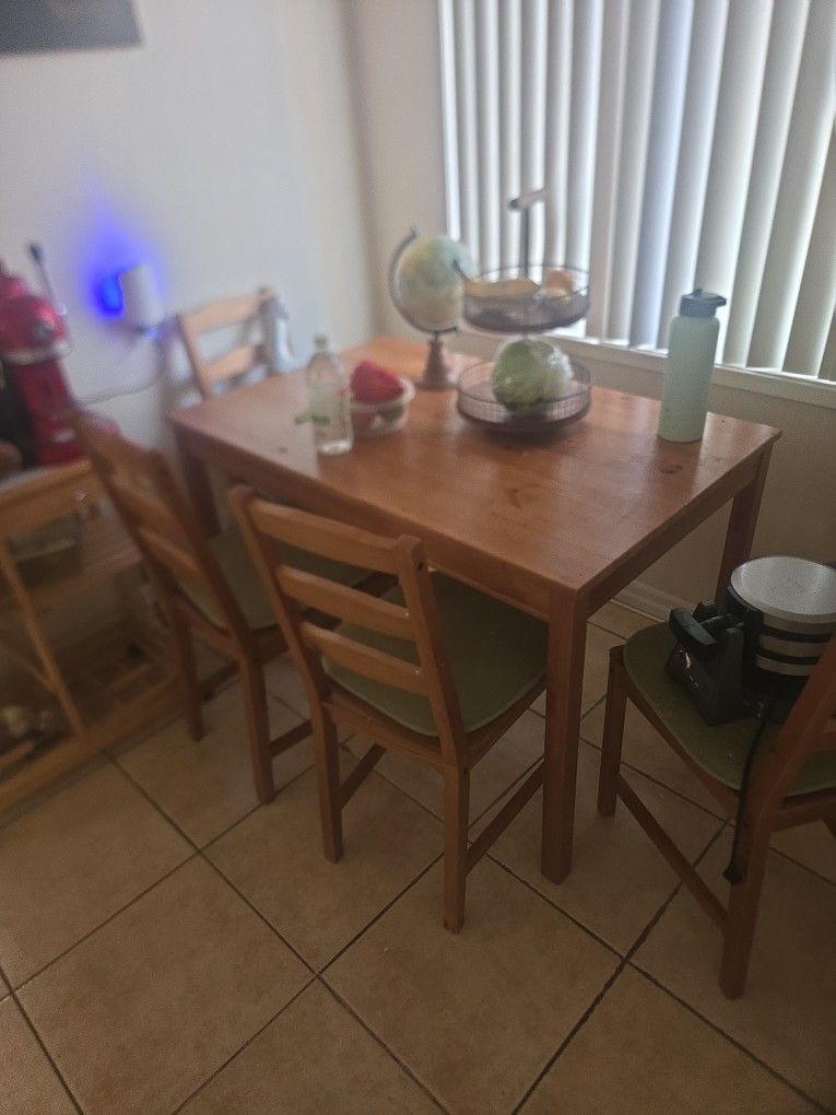 Small Dinning Room Table Set