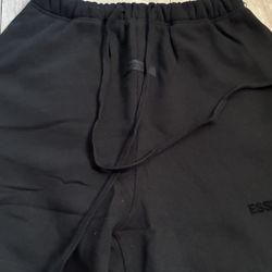 Black Essential Shorts