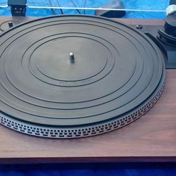 Record player with usb