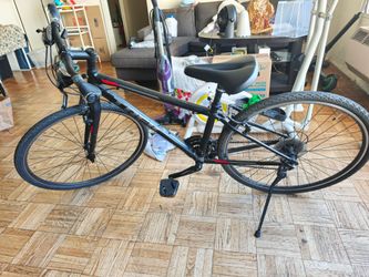 Trek Hybrid Bike – Good Condition – Ready to Ride