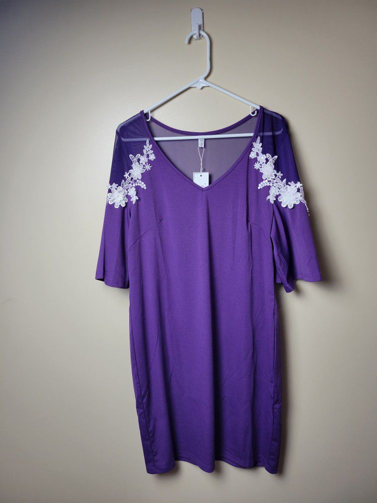 NWT Rosegal WOMENS Purple with White Floral Detail Dress Size 18