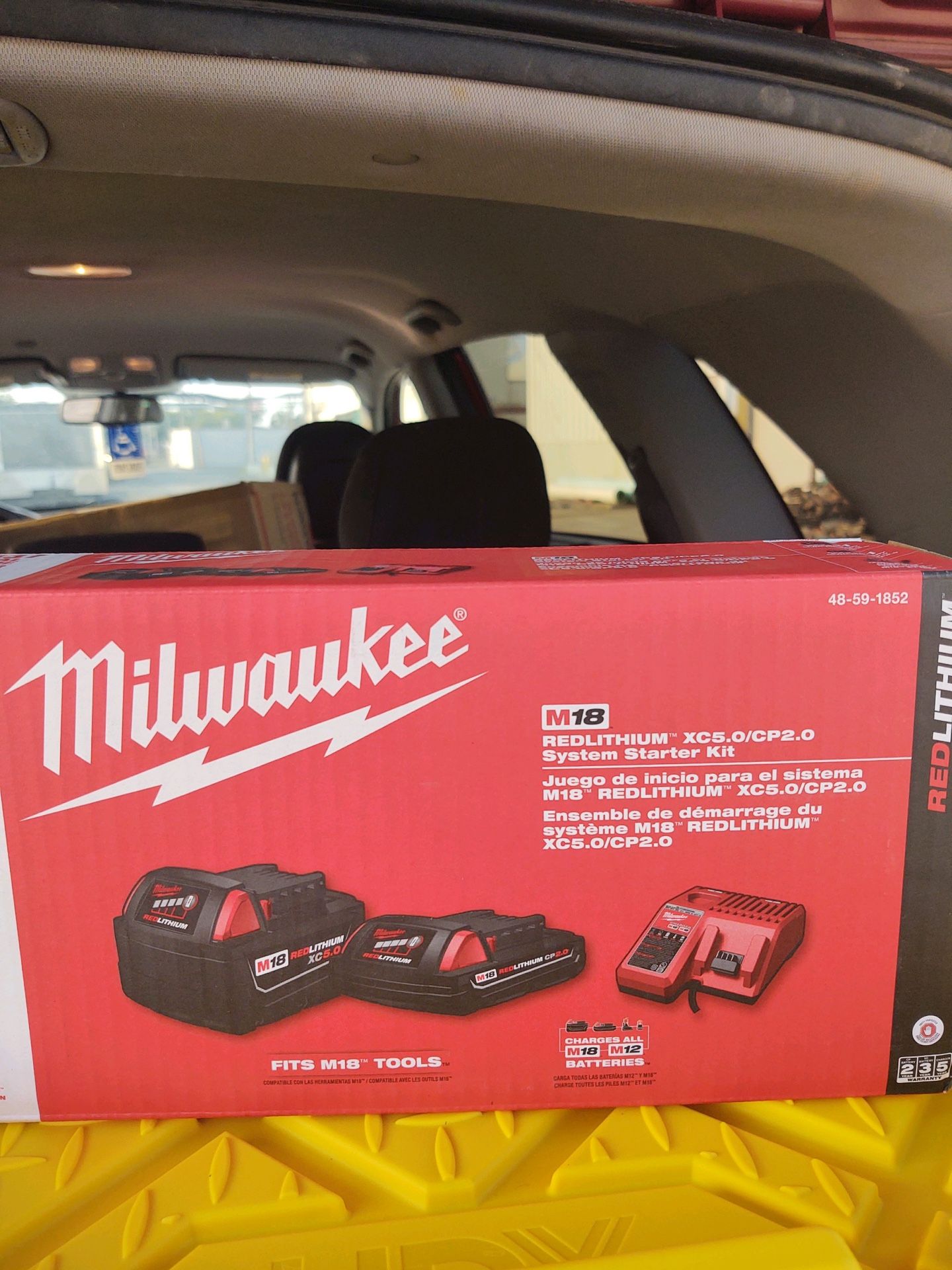 Milwaukee M18 Battery Kit
