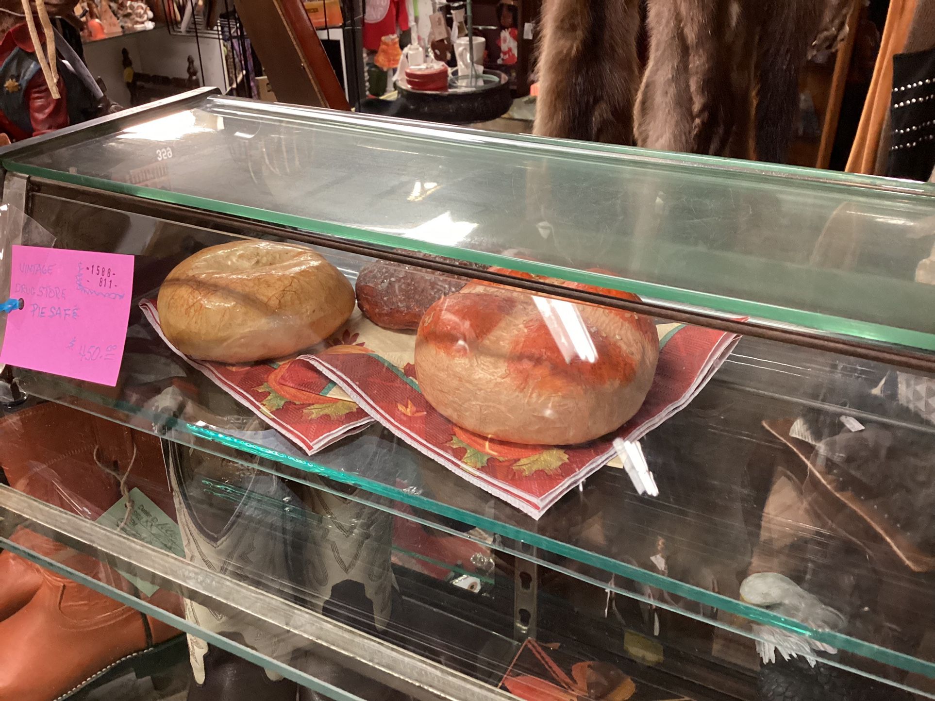 Vintage Mercantile Pastry Pie Display Case, image size:1926x1444