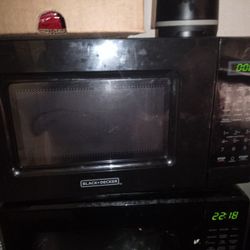 Microwave Oven