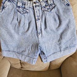 Vintage Hi Waisted Denim Shorts, Young Power Jeans
