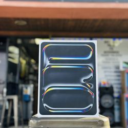 iPad Pro 13in M4 Chip WiFi Cell 1TB