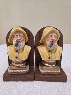 Bookends - Vintage Old Salt Sea Captain Chalkware MCM 70's Yellow Raincoat Hat  x 2