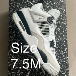 Size 7.5M - Jordan 4 Retro Military Black (PRE-OWNED) 