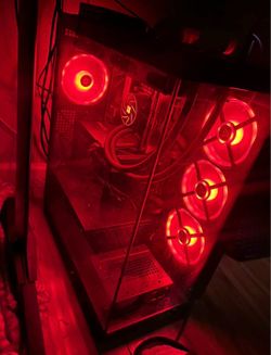 Gaming PC with GeForce RTX 4060 and Intel i5 14th Gen