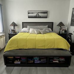 King Bed frame With Bench 