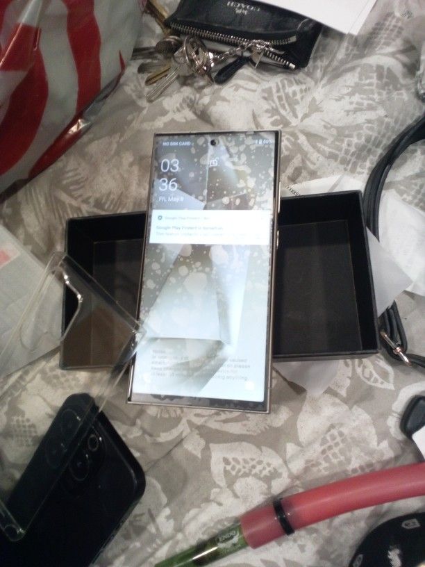 Ultra24  Unlocked Cell Phone