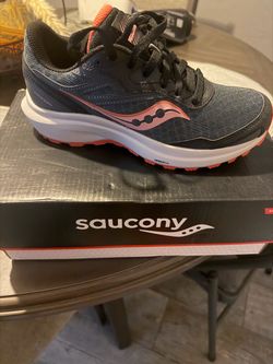 Tenis nuevos