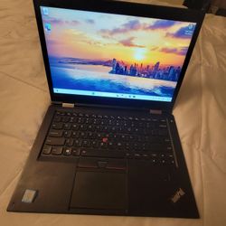 LENOVO THINKPAD X1 CARBON LAPTOP  Core i7 16gb RAM 256 SSD WINDOWS  11 WORKING  FINE