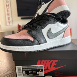 Air Jordan retro 1’s