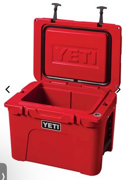 YETI Tundra 35 Cooler