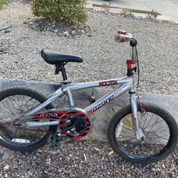 Boys Bike Size 18”